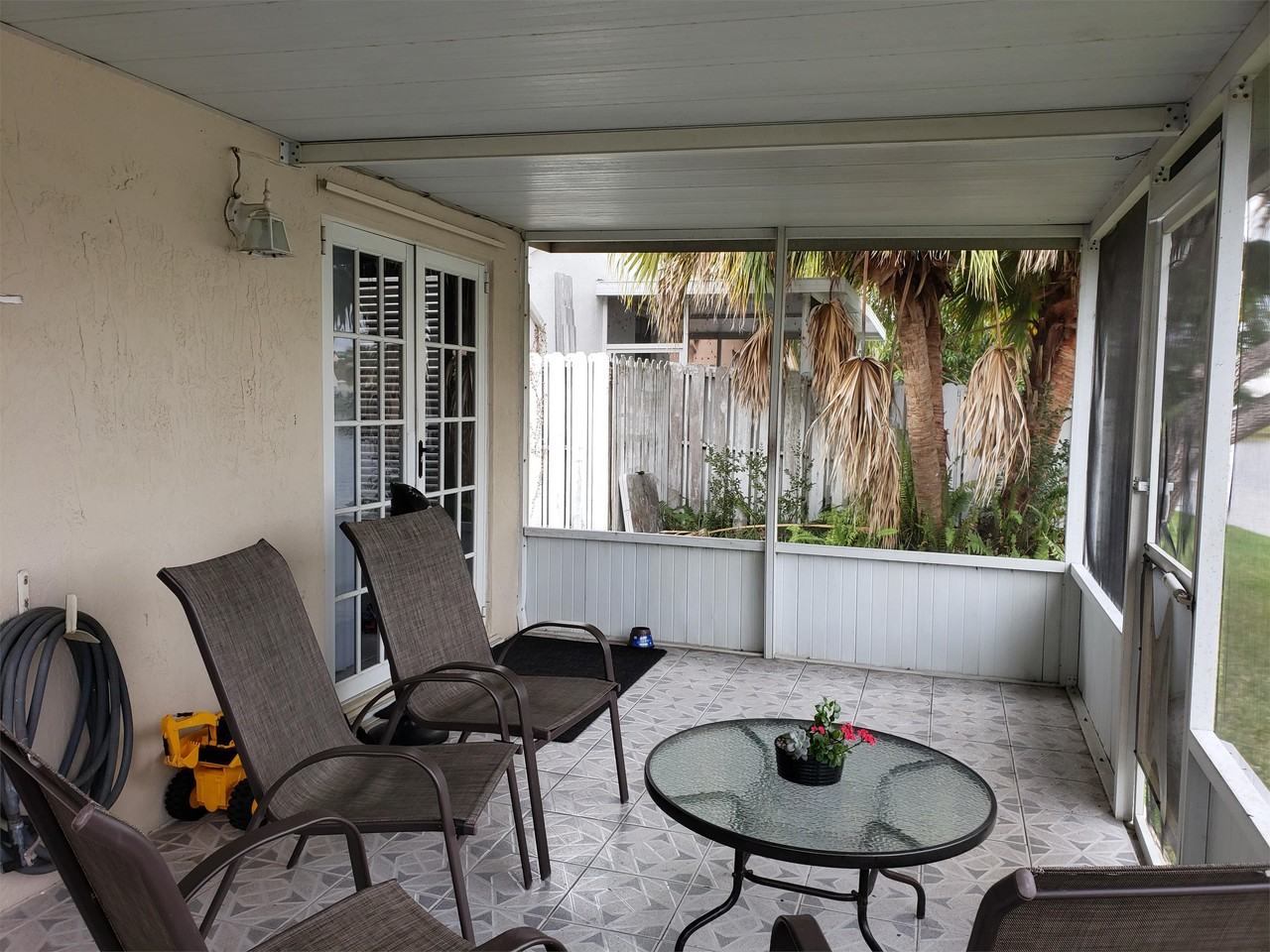 18891 Nw 19th St #1 - Photo 7 of 11