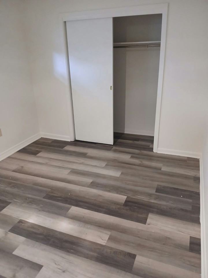 56 Fernwood Avenue, Unit C - Photo 4 of 8