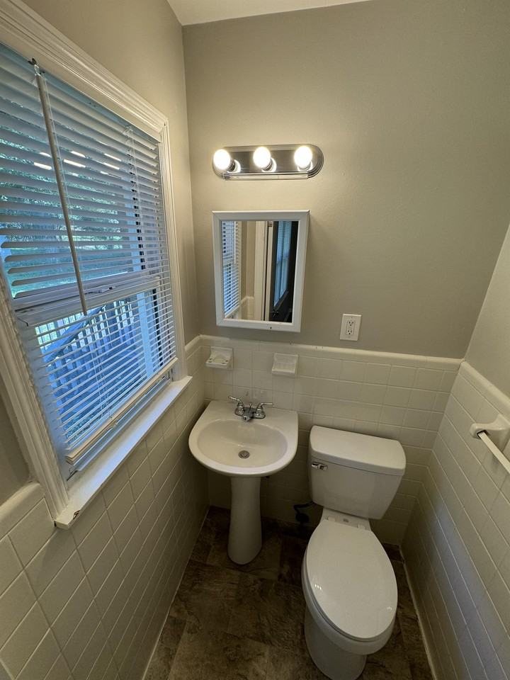 3106 Pulaski Pike Nw #1 - Photo 5 of 18