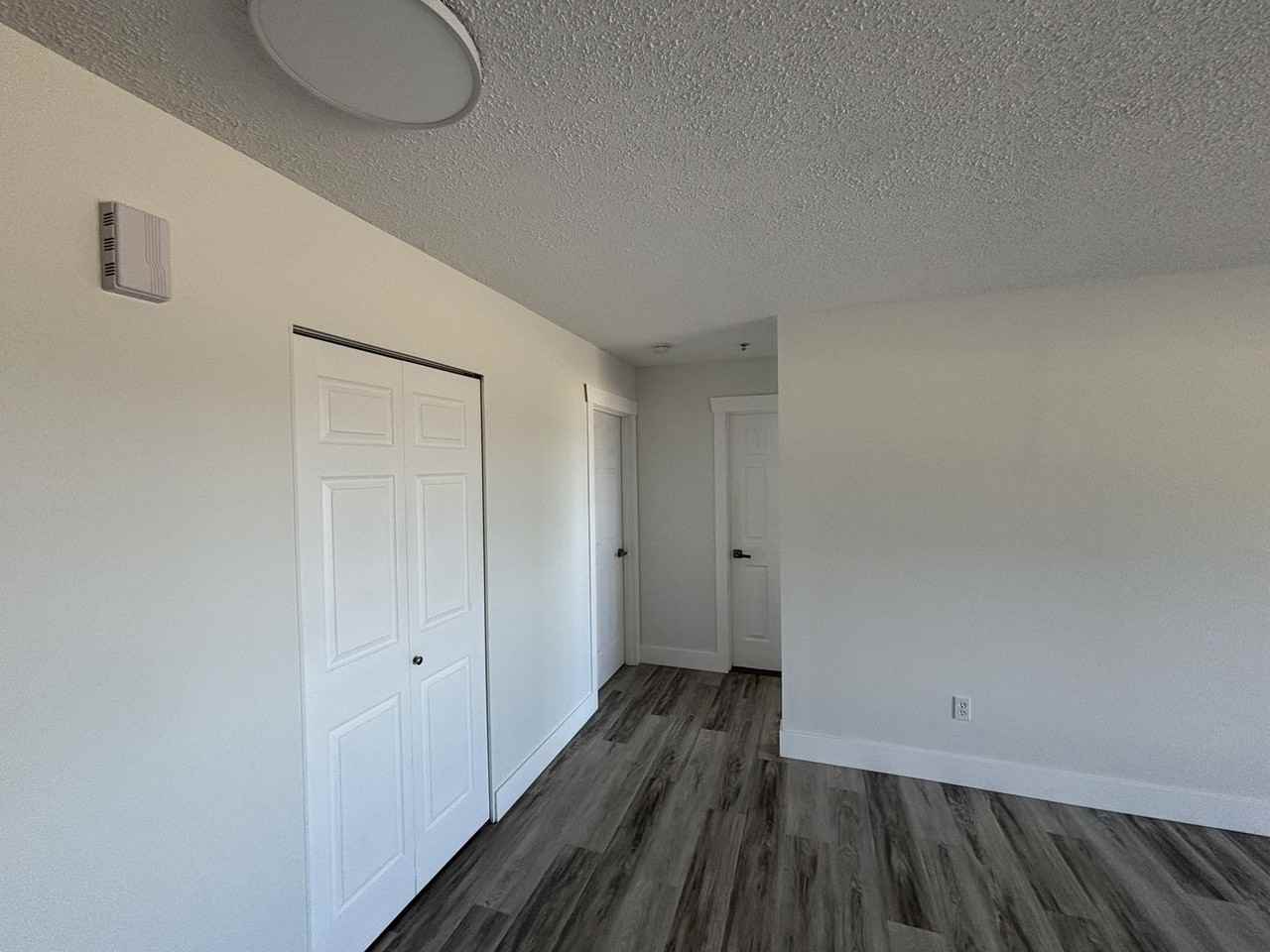 2139 Boundary Ave - Photo 5 of 13