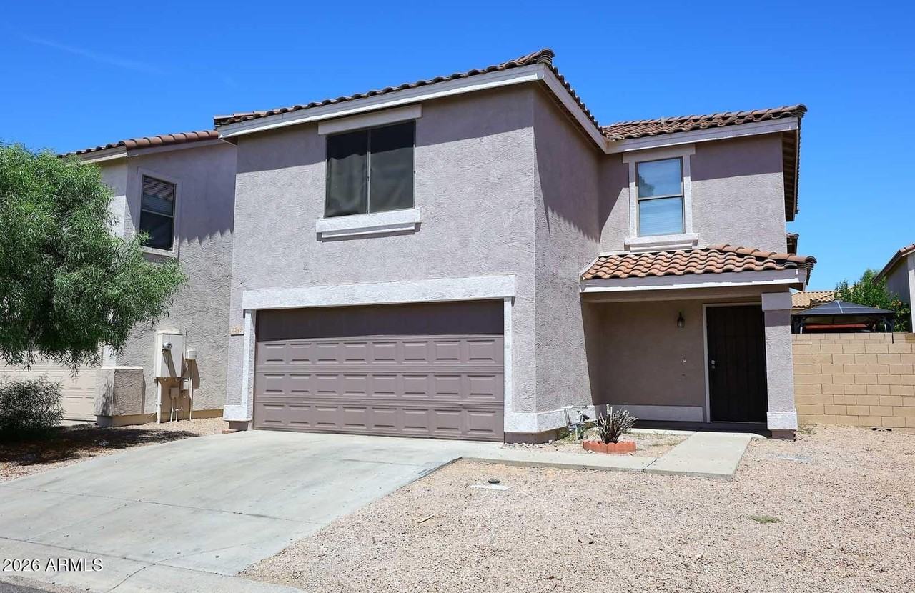 3249 S Chaparral Rd - Photo 2 of 34