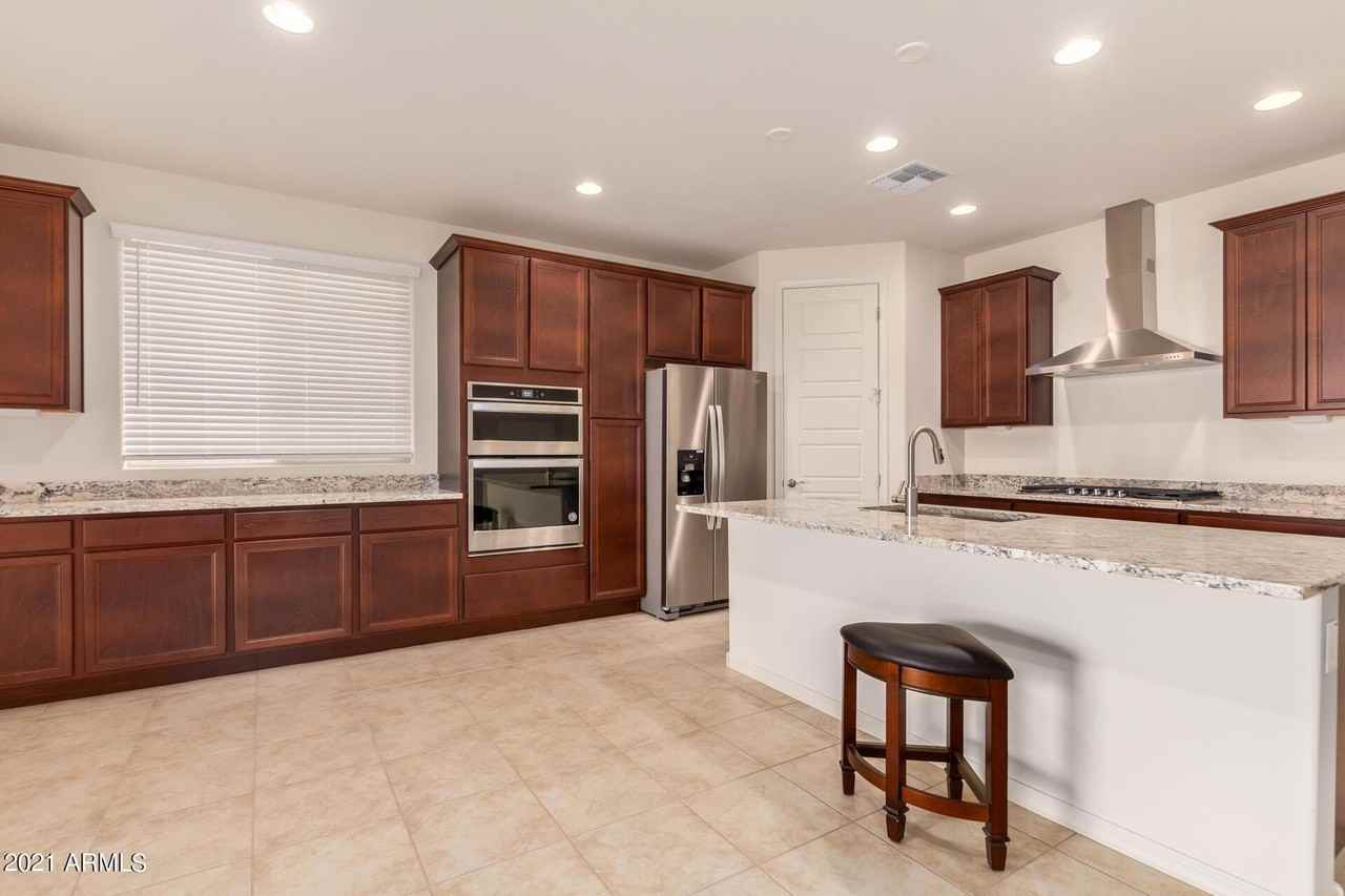 25417 S 229th Pl - Photo 2 of 34