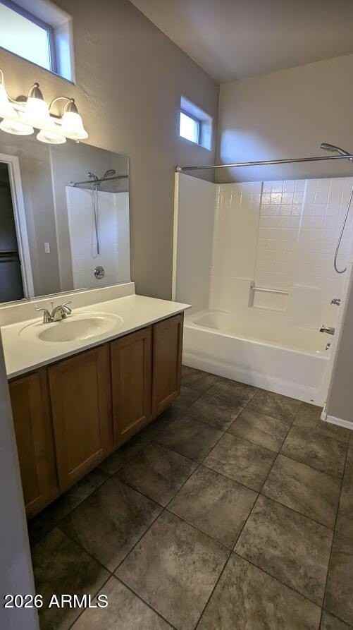 9857 E Empress Ave - Photo 7 of 15
