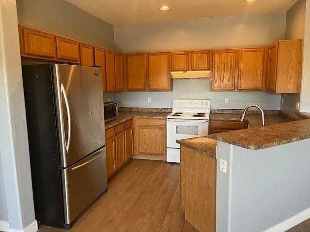9428 S 35th Gln - Photo 2 of 25