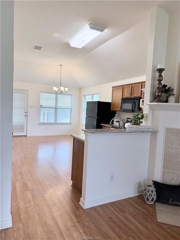 1029 Fallbrook Loop - Photo 7 of 34