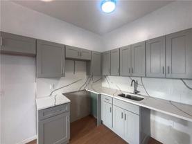 324 Eldert St #3A - Photo 1 of 1