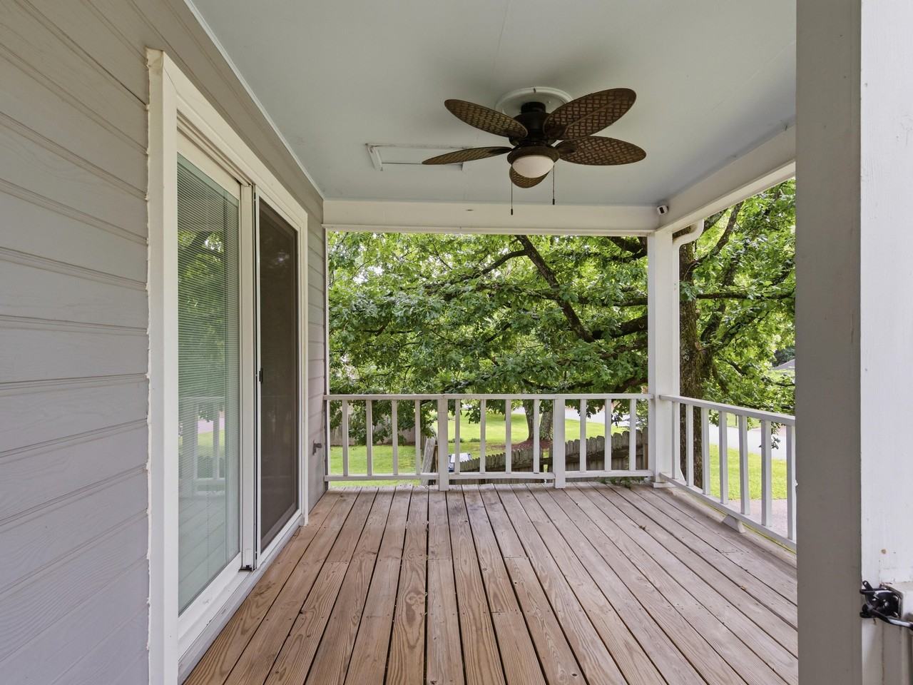 9002 Quail Run Dr - Photo 3 of 19