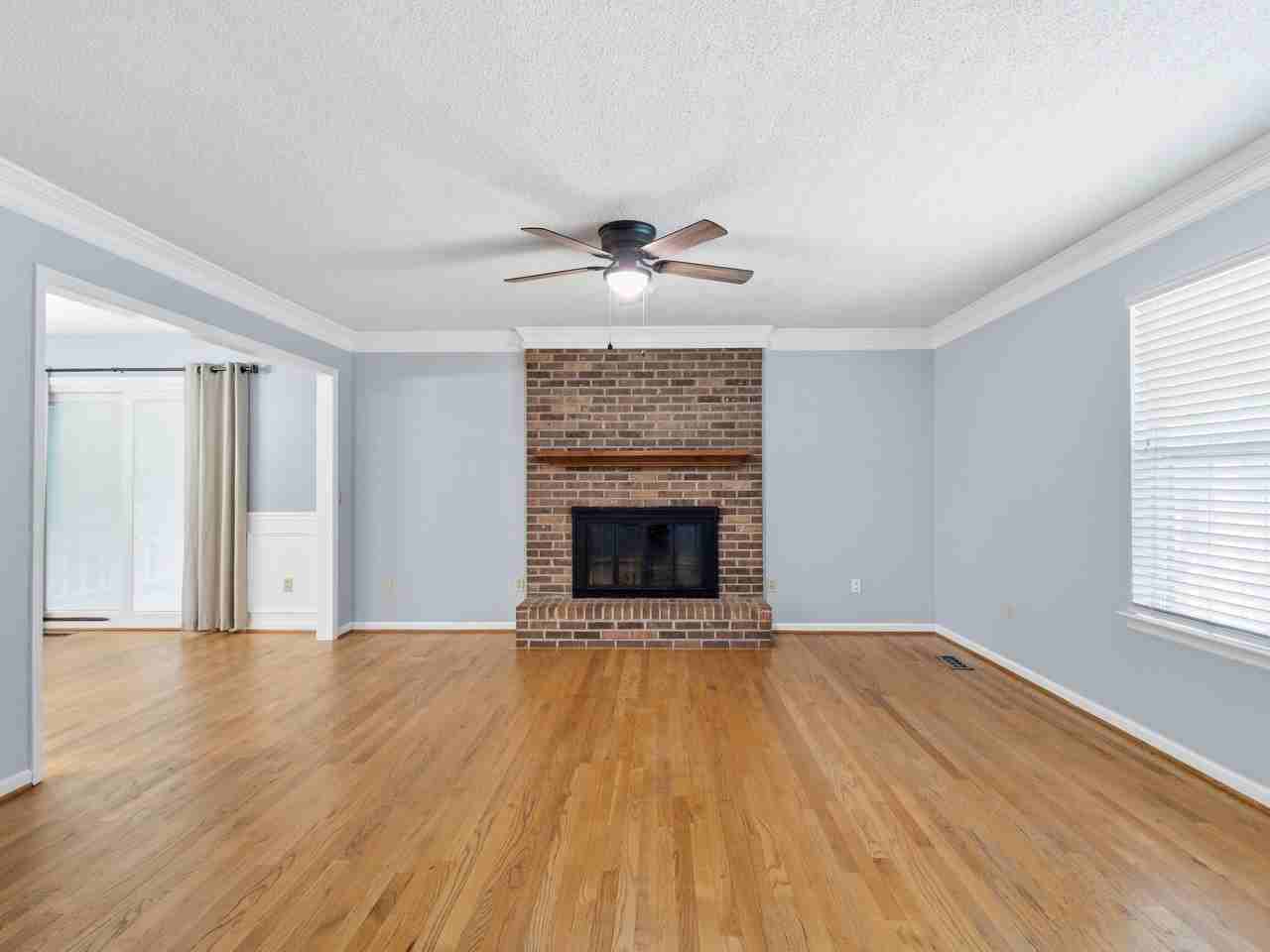 9002 Quail Run Dr - Photo 4 of 19