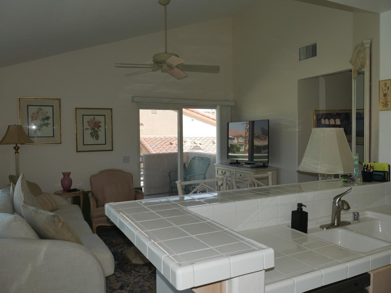 78435 Magenta Dr - Photo 3 of 13
