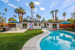 featured image of 70170 Sun Valley Dr