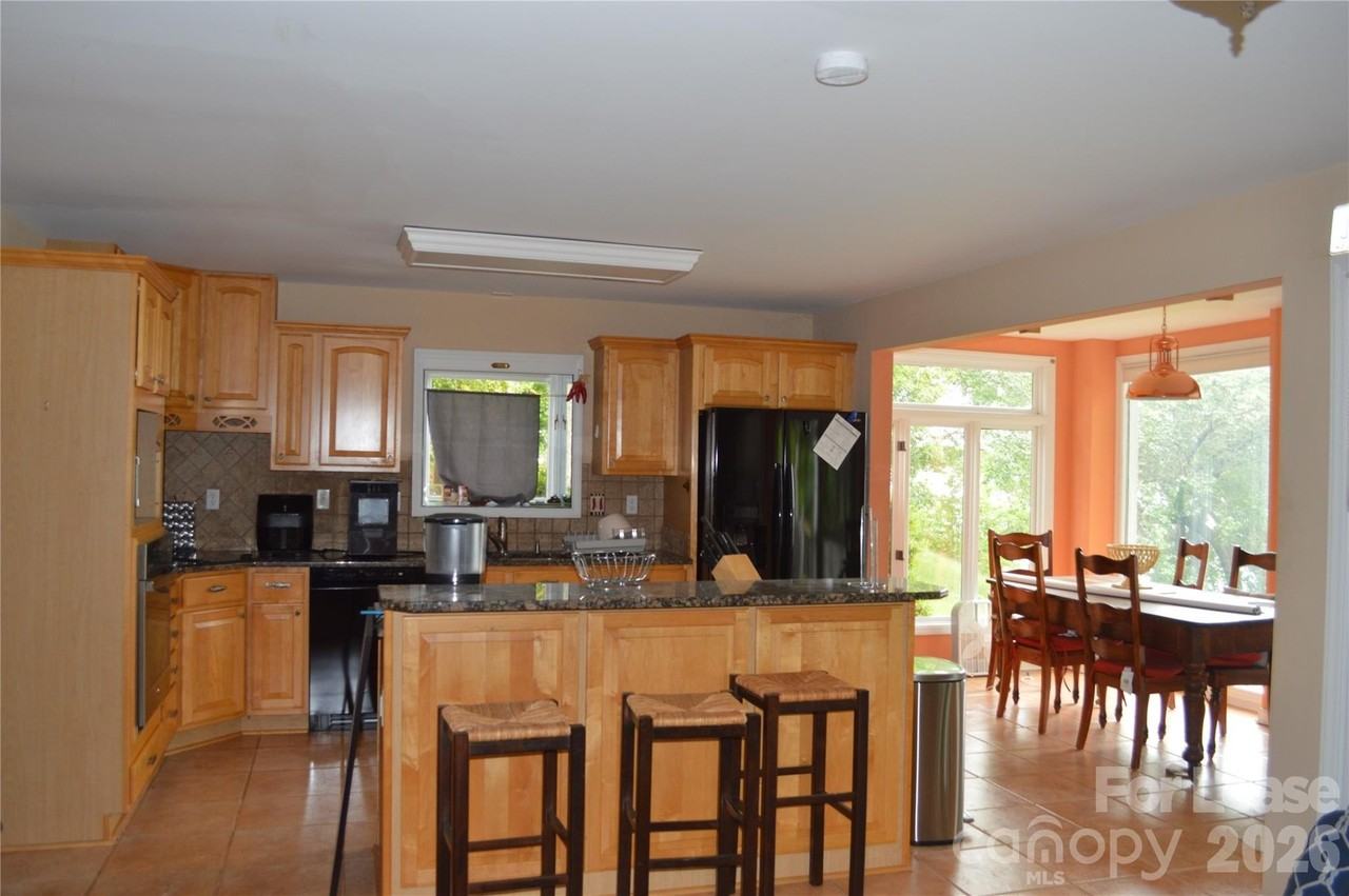 17701 Burnt Hickory Dr - Photo 6 of 17