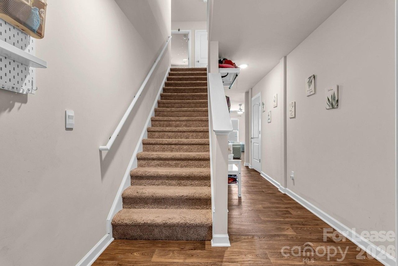 272 Daniel Dr - Photo 7 of 46