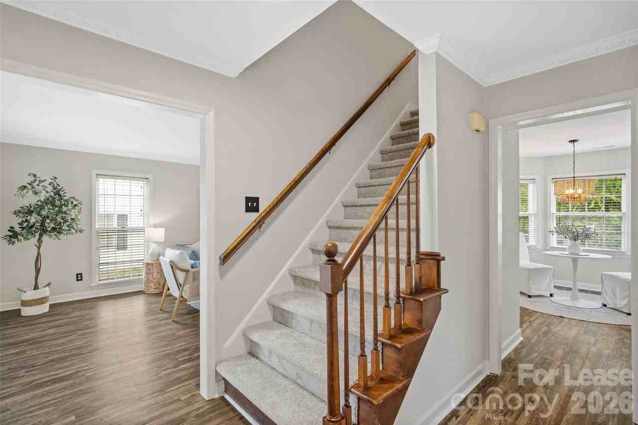 6600/6602 Porterfield Road - Photo 4 of 32