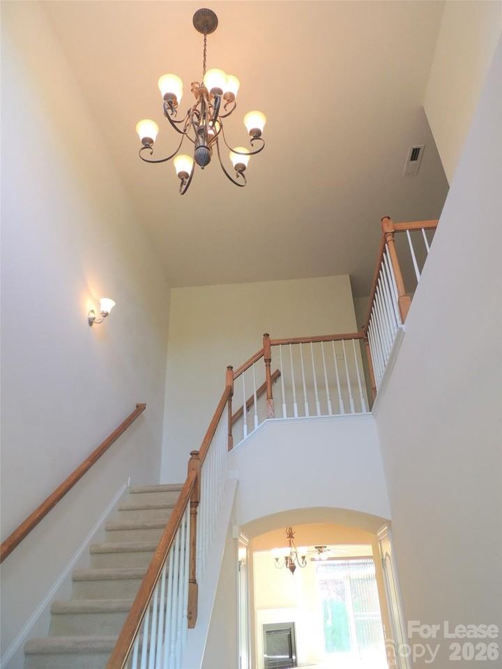 6777 Dusty Saddle Rd - Photo 3 of 26