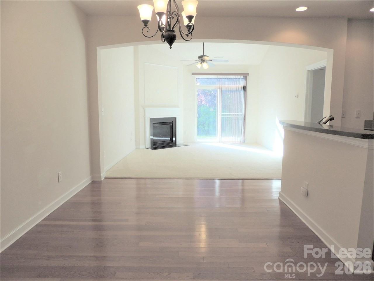 6777 Dusty Saddle Rd - Photo 5 of 26