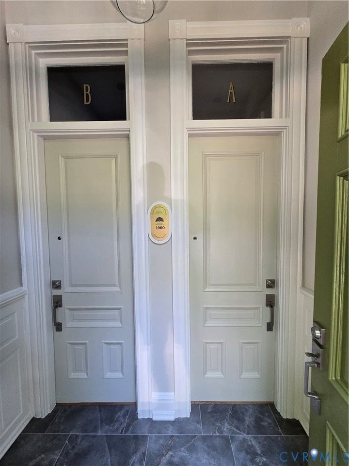 1 N Harvie St #B - Photo 5 of 39