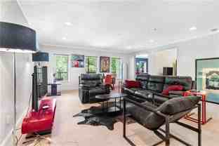 4260 Beverly Ln Ne - Photo 1 of 1