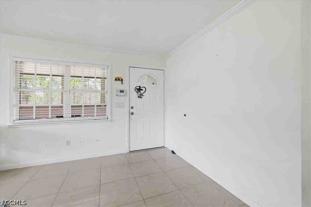 1108 Truman Ave - Photo 7 of 18