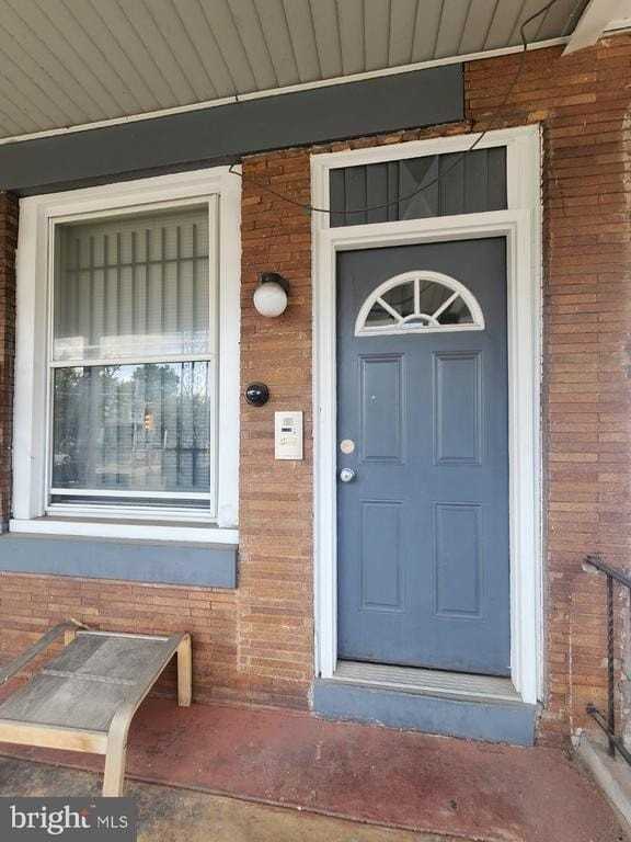 38 S 51st St #3 - Photo 6 of 7