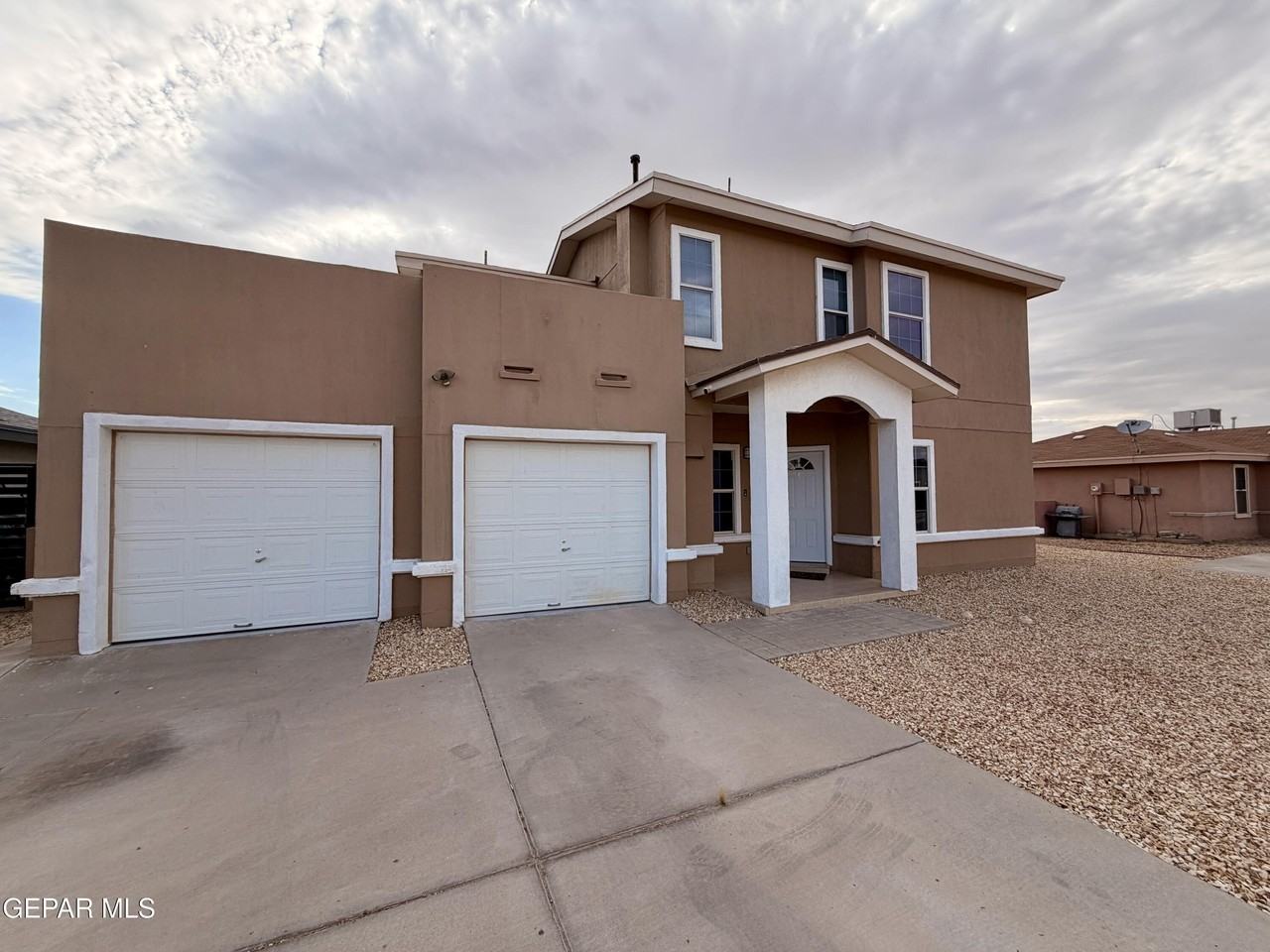 3629 Cave Palm Pl - Photo 3 of 33