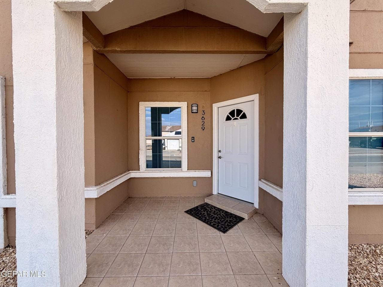 3629 Cave Palm Pl - Photo 4 of 33