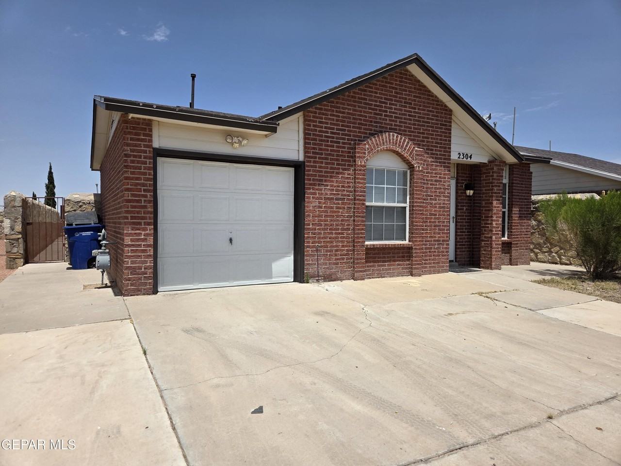 2304 Tierra Serena Rd - Photo 2 of 24