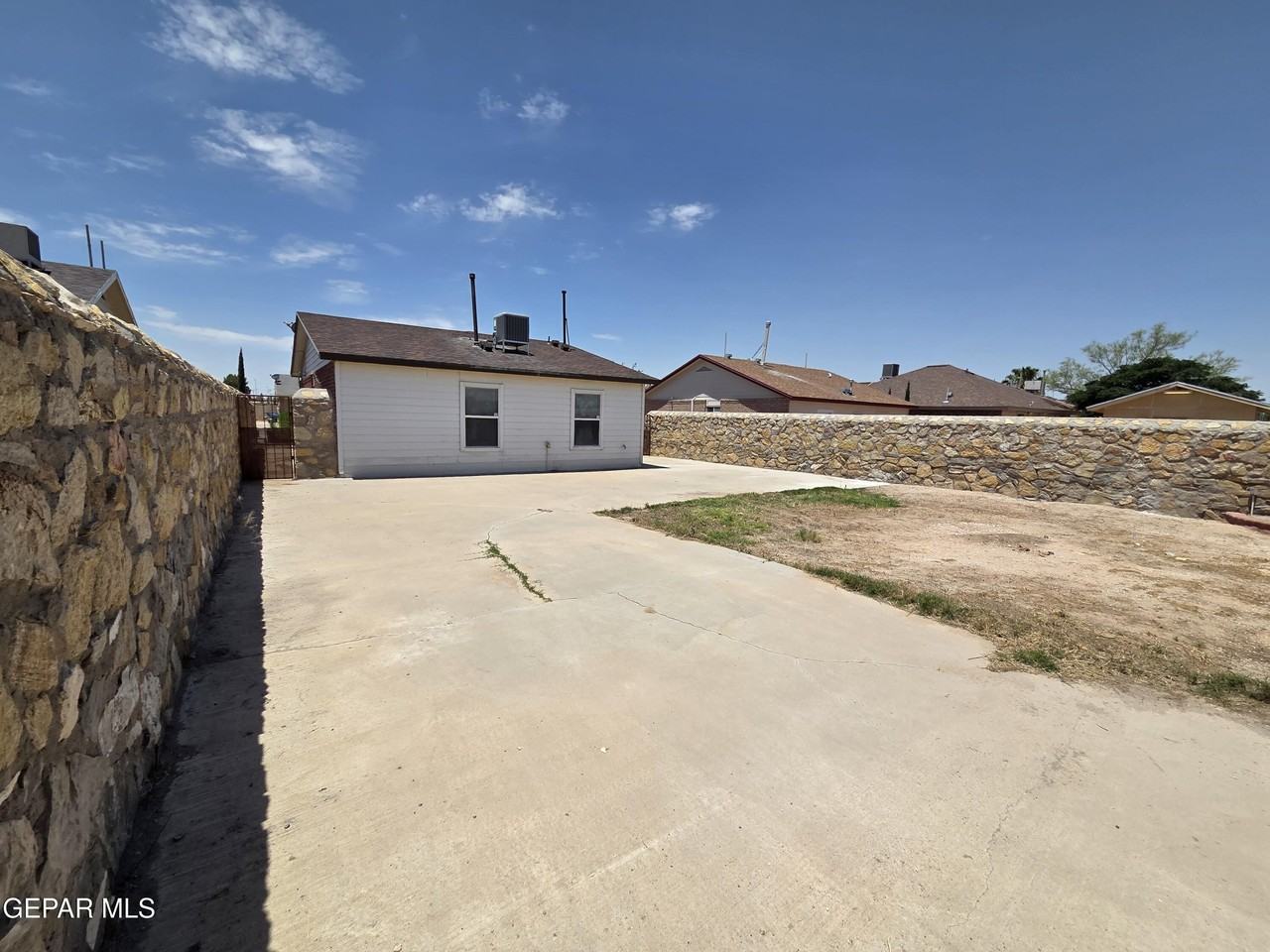2304 Tierra Serena Rd - Photo 5 of 24