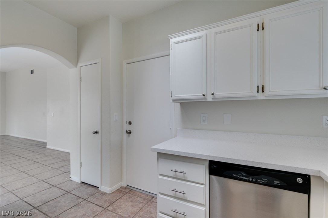7201 Tame Pl - Photo 2 of 46