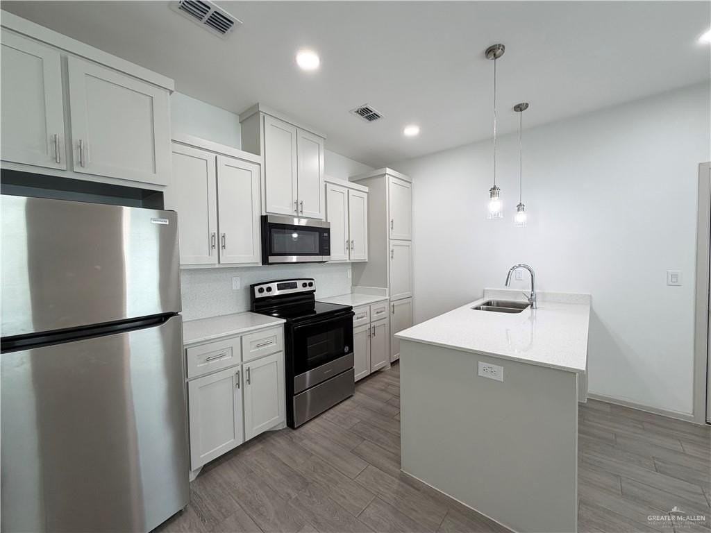 7806 N 58th Ln #1 - Photo 5 of 19
