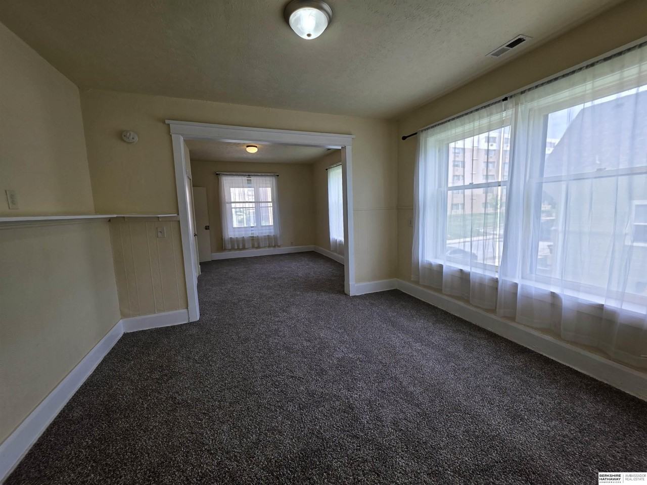 528 S 26th Ave #B - Photo 7 of 24