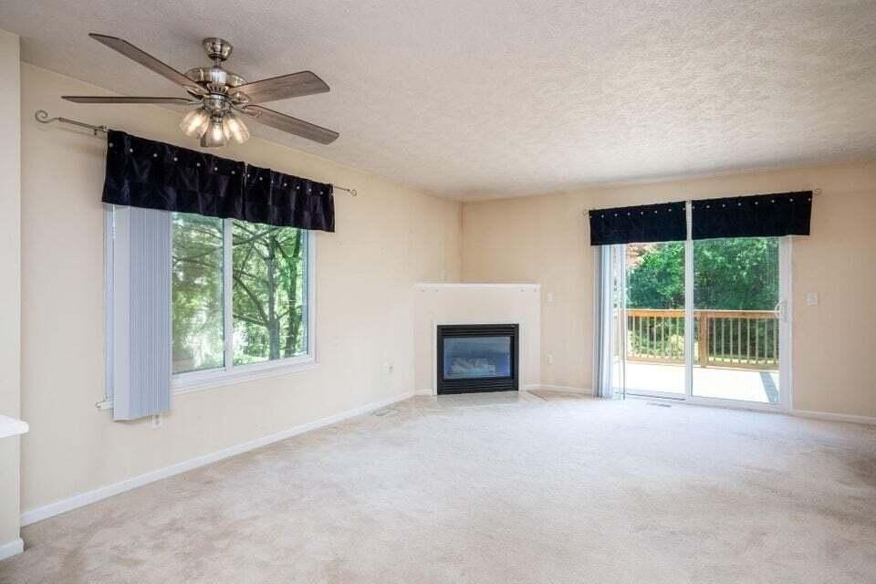 970 Ada Place Dr Se - Photo 5 of 23