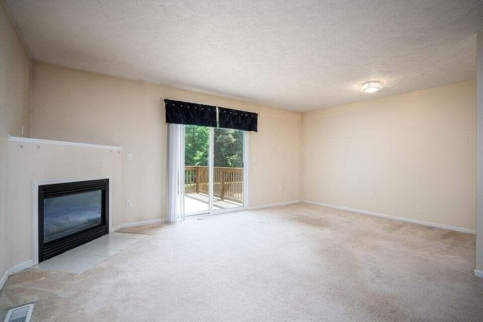 970 Ada Place Dr Se - Photo 6 of 23