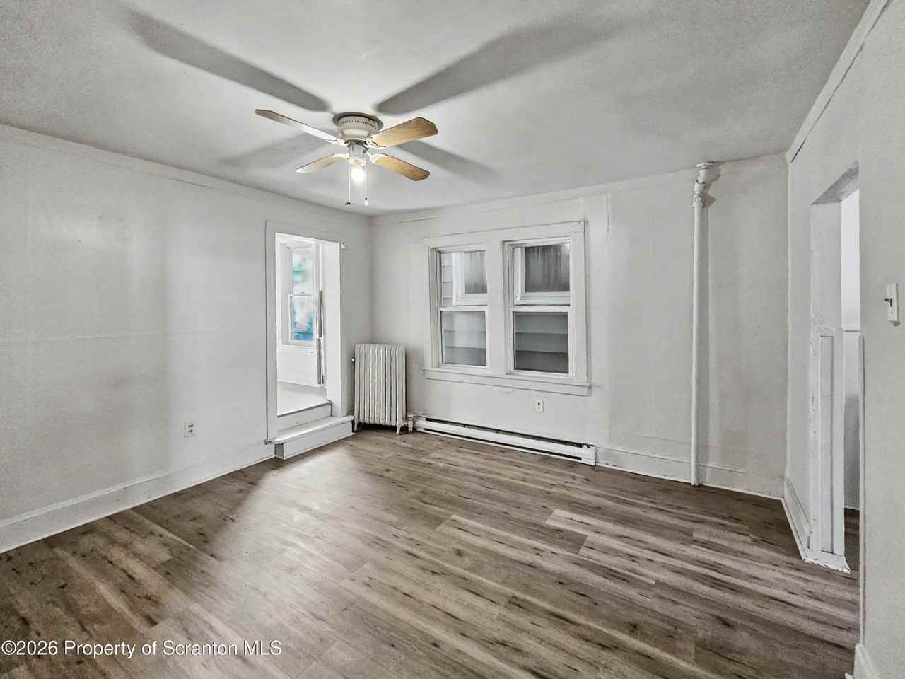 122 Willow St #1 - Photo 6 of 10