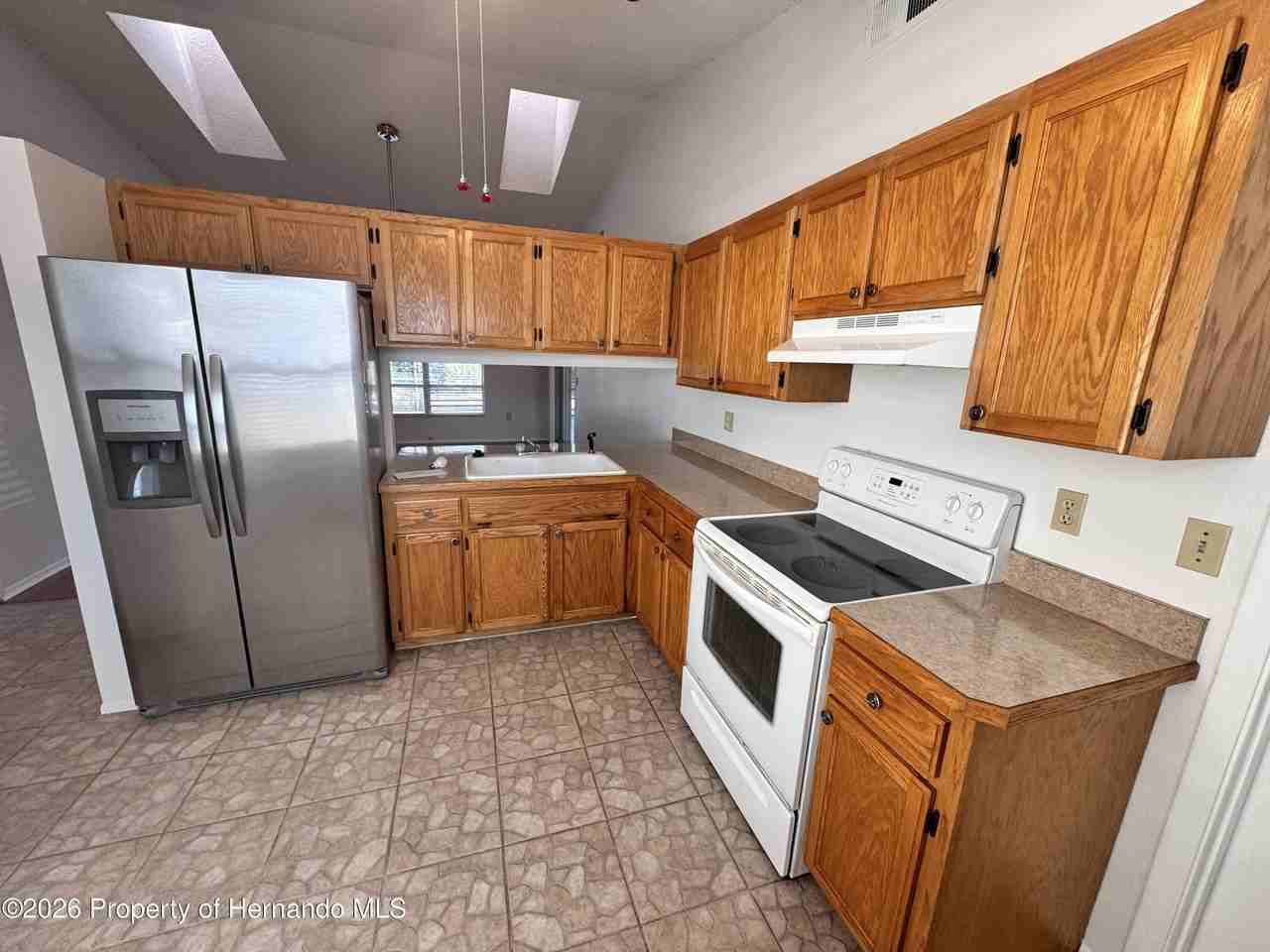 13455 White Plains St - Photo 7 of 15