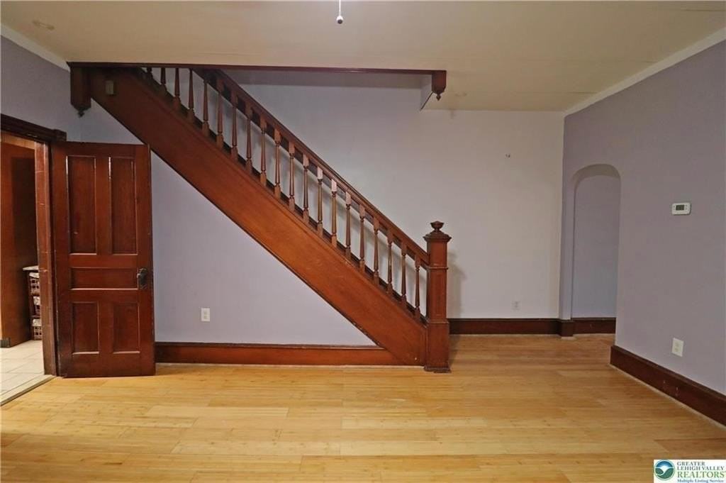 205 Madison Ave - Photo 7 of 33
