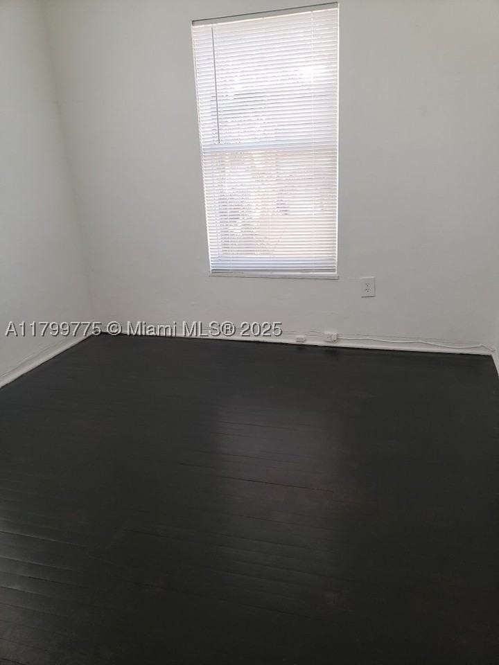 1608 Drexel Ave #18 - Photo 2 of 16