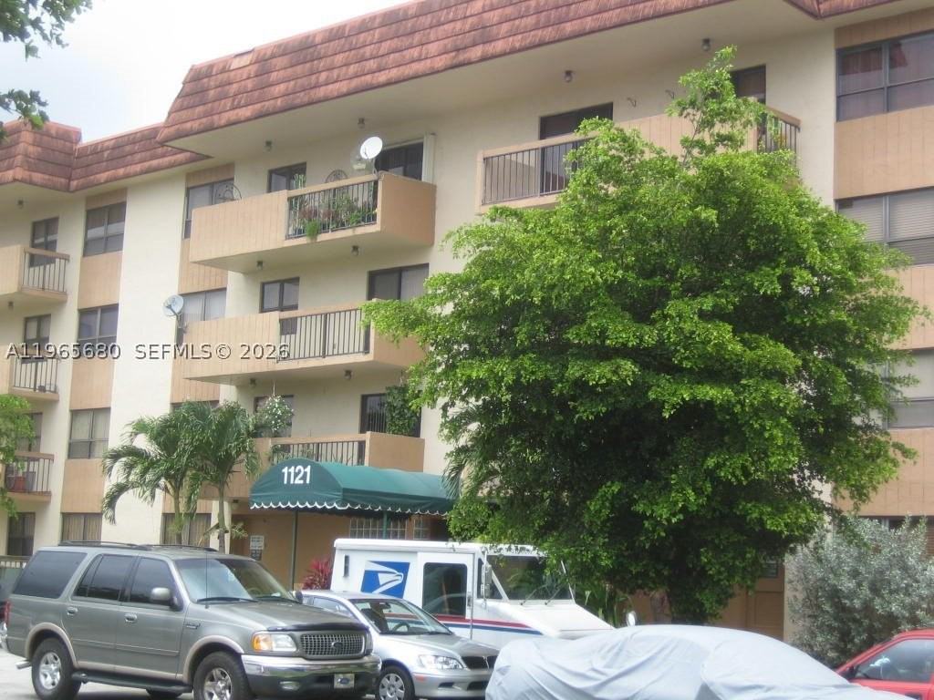 1121 Sw 122nd Ave #414