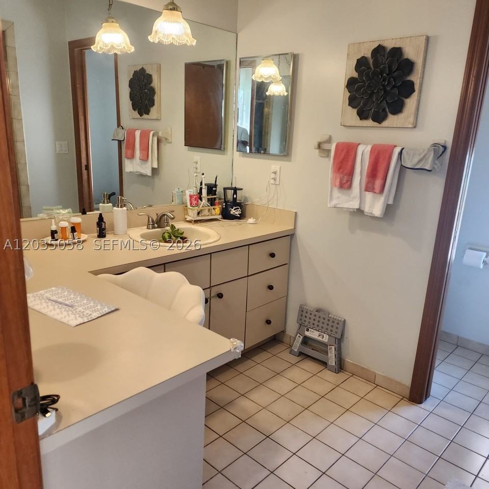 6101 Palmetto Dr #6101 - Photo 7 of 50