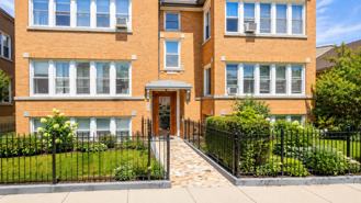 4646 W Addison St - Photo 1 of 1