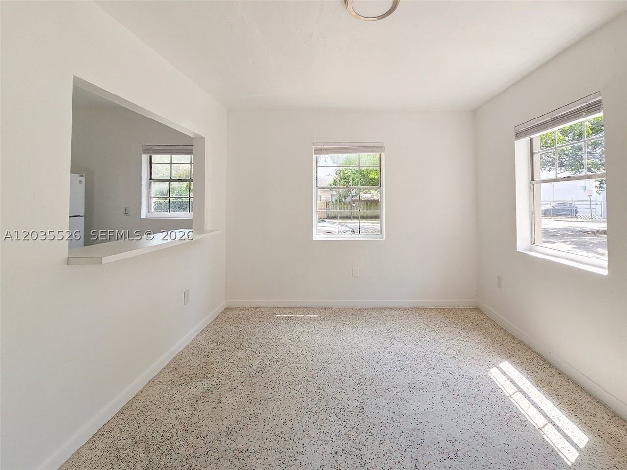 6601 Sw 10th St #2 - Photo 3 of 12