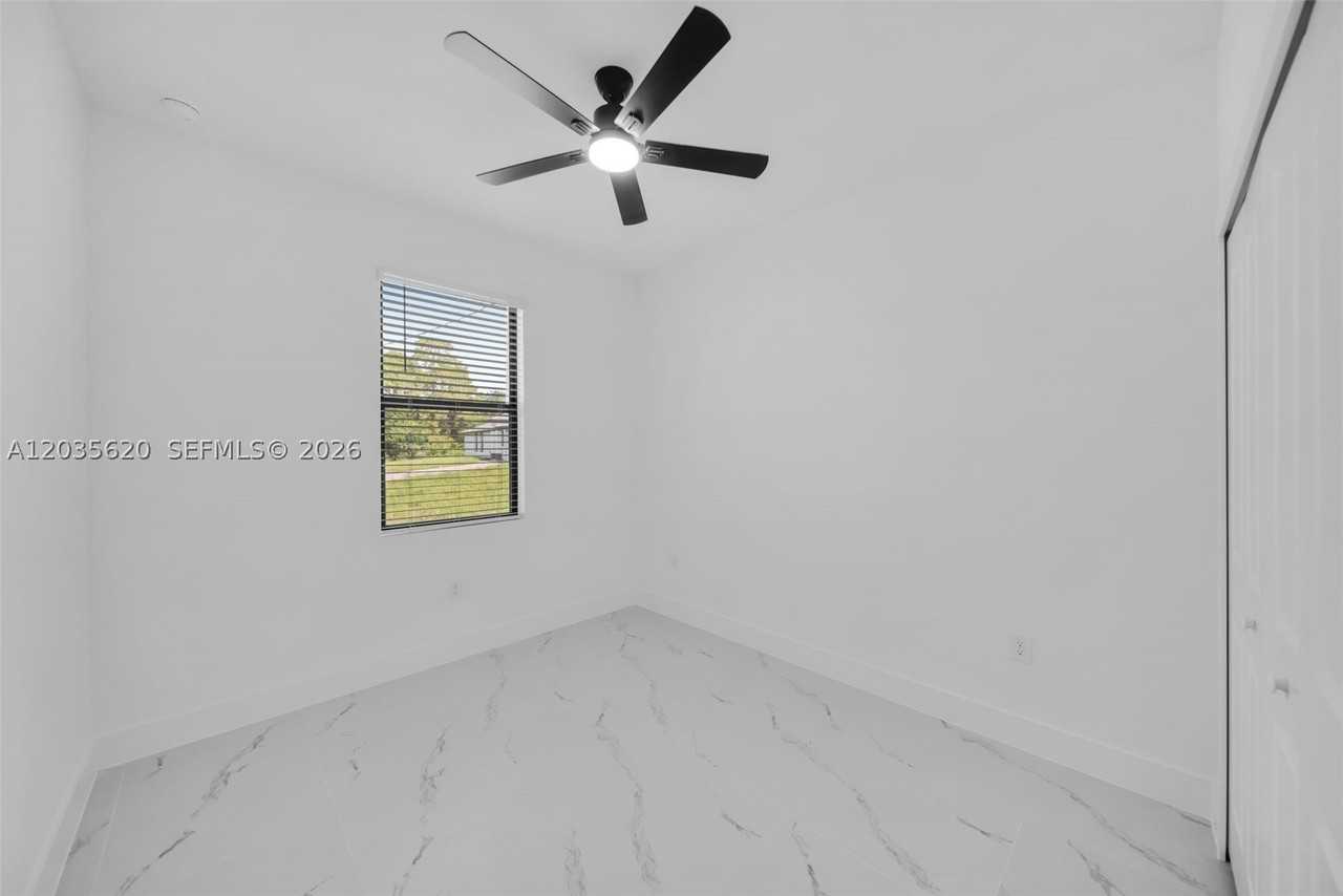 4980 Fairway Ct #4980 - Photo 5 of 27