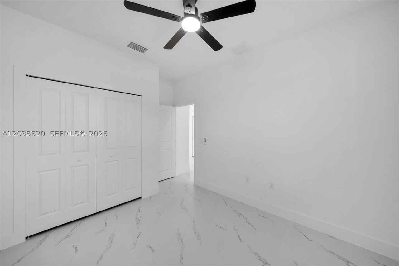 4980 Fairway Ct #4980 - Photo 6 of 27