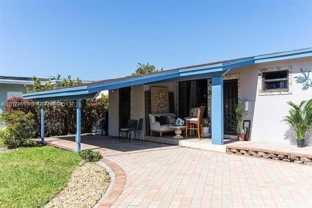 707 Sw 3rd Ave - Photo 1 of 1