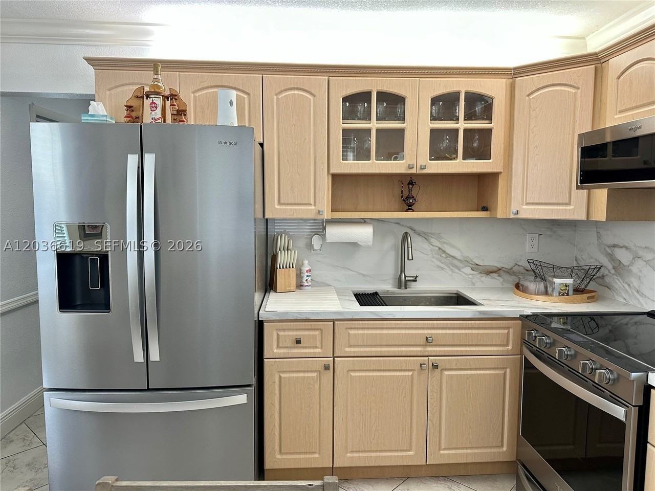 2931 Sw 25th St #2931 - Photo 6 of 17