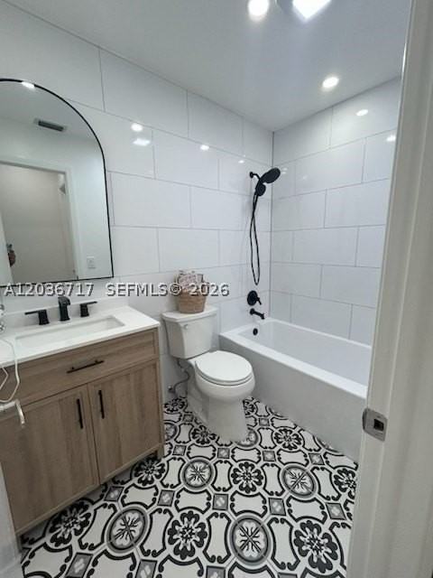 6308 Nw 170th Ter - Photo 4 of 8