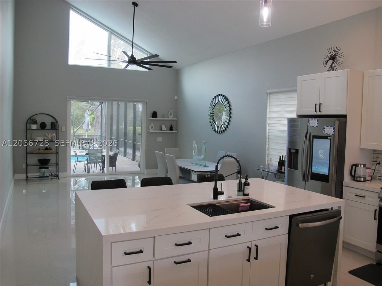 5285 Nw 112th Ter - Photo 7 of 33