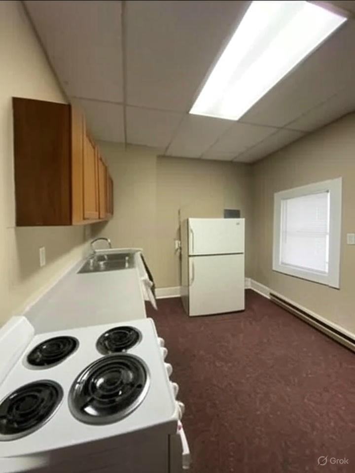 347 Richmond Ave - Photo 4 of 7