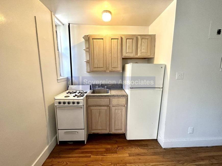936 W End Ave - Photo 4 of 6