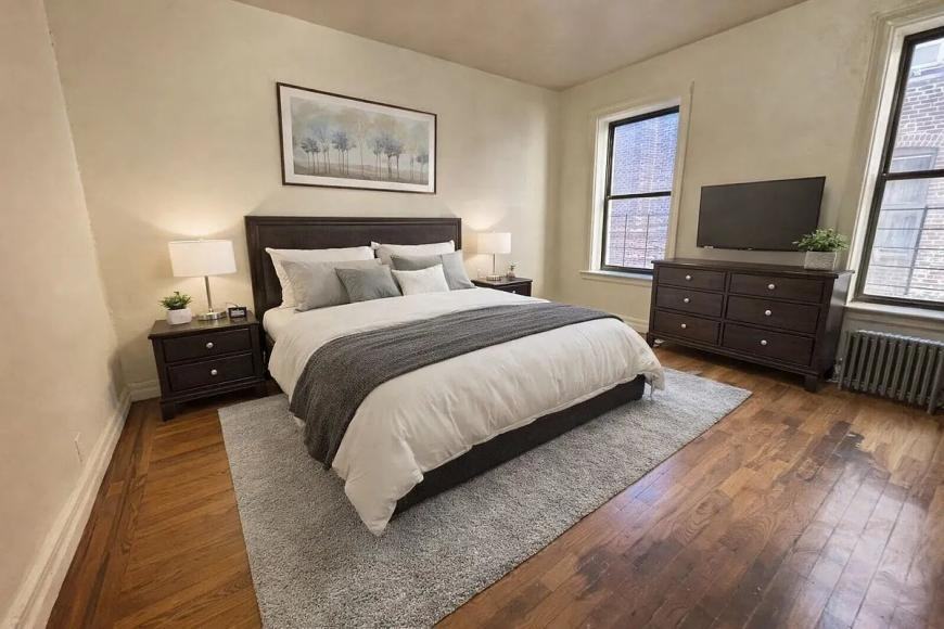 1264 Sheridan Ave - Photo 2 of 6