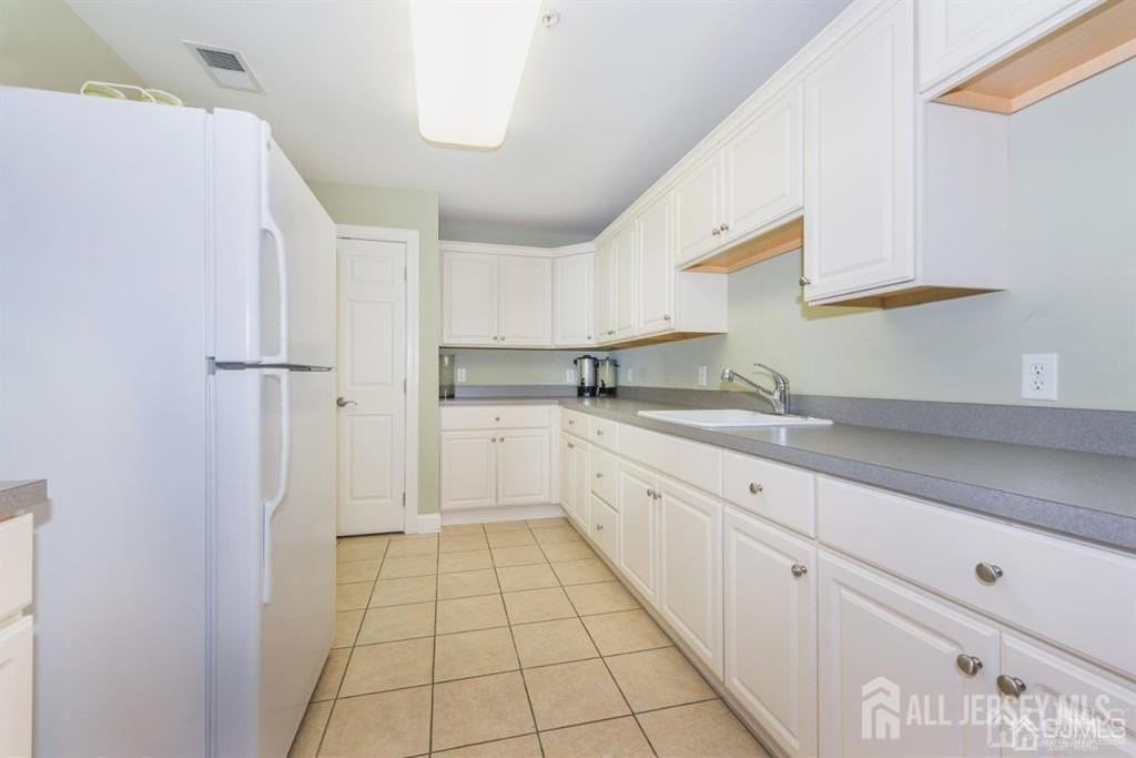 163 Liddle Ave - Photo 3 of 19